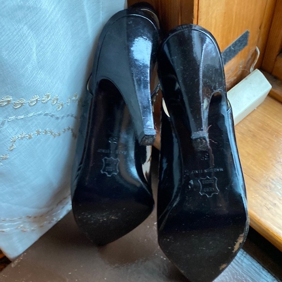 Renee Mancini Sling back black patent and bone size 71/2 - Picture 5 of 6